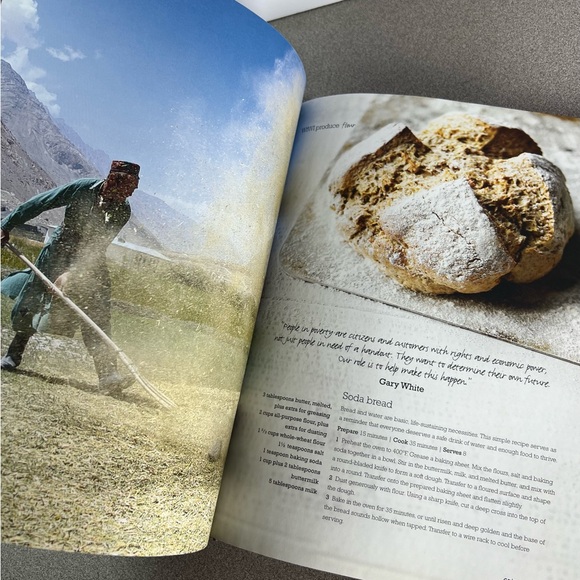 Share: The Cookbook That Celebrates Our Common Humanity Foreword by Meryl Streep - Picture 9 of 11